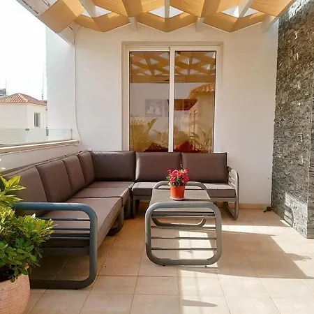 Villa Beach Golden Palms *